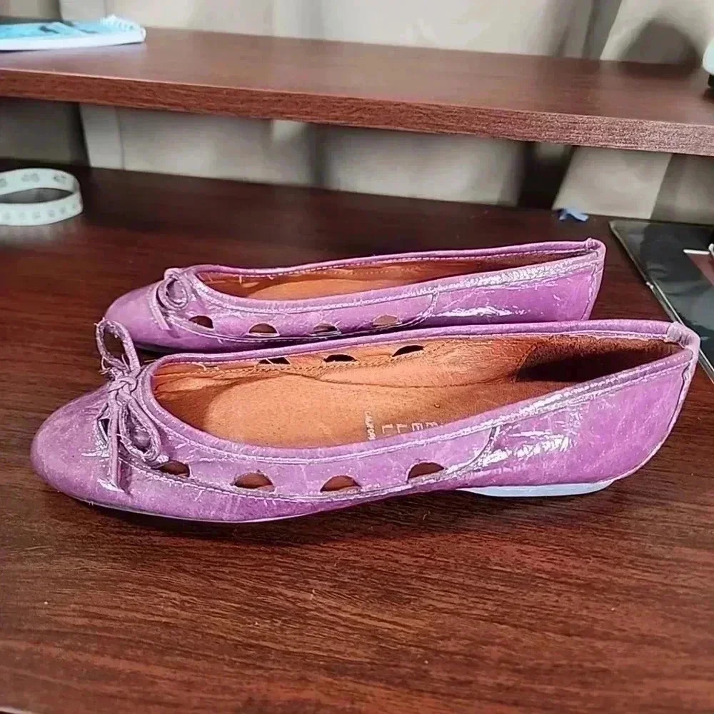 Jeffery Campbell patent leather ballet flats. Size 8.5 - Picture 7 of 13